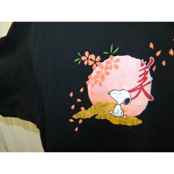 Peanuts Snoopy Black Graphic T-Shirt X-Large 100% Cotton Cherry Blossom Design - Picture 4 of 8